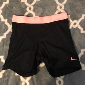 Medium Nike Pro shorts